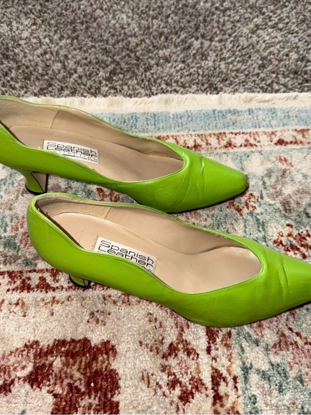 Lime Green Pointed-Toe Kitten Heels